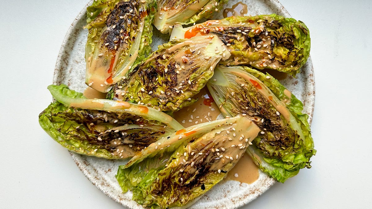 Unlock Crisp Romaine: The Secret to Perfect Salad Cuts